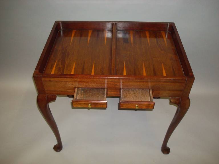Georgian Mahogany Irish Games Table In Good Condition For Sale In Moreton-in-Marsh, Gloucestershire