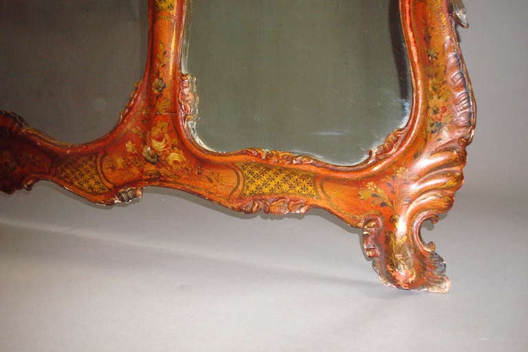 19th Century Venetian Decorated Wall Mirror For Sale 4