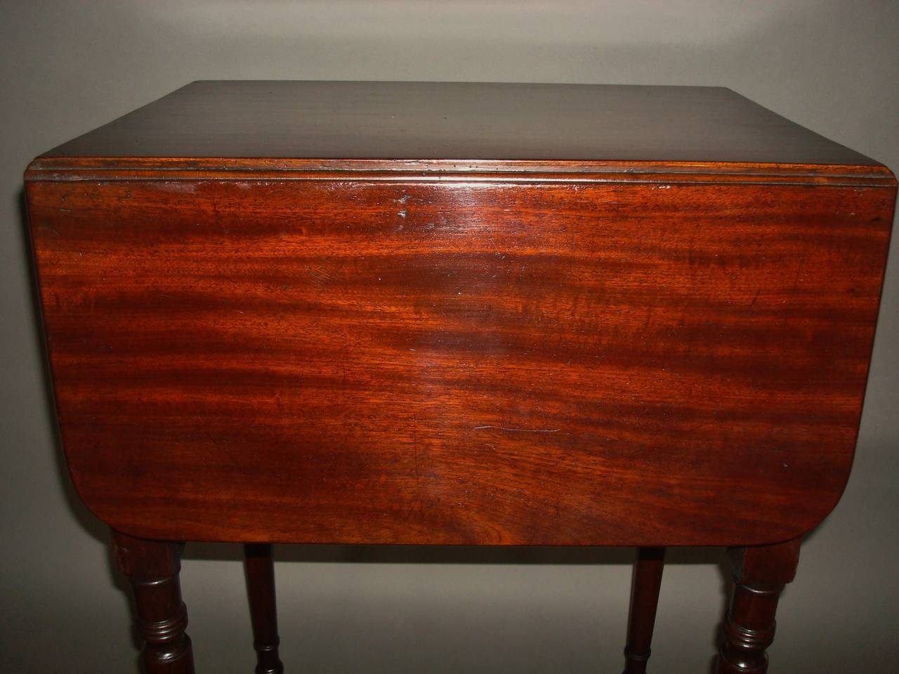 A Rare Regency Mahogany Deception Table In Excellent Condition For Sale In Moreton-in-Marsh, Gloucestershire