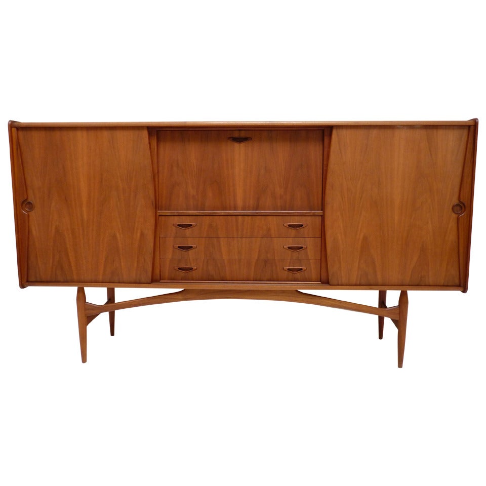 Stunning Danish Credenza Bar Cabinet in Walnut