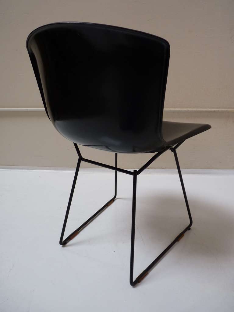 Mid-20th Century Set of Six Fiberglass Bertoia Chairs
