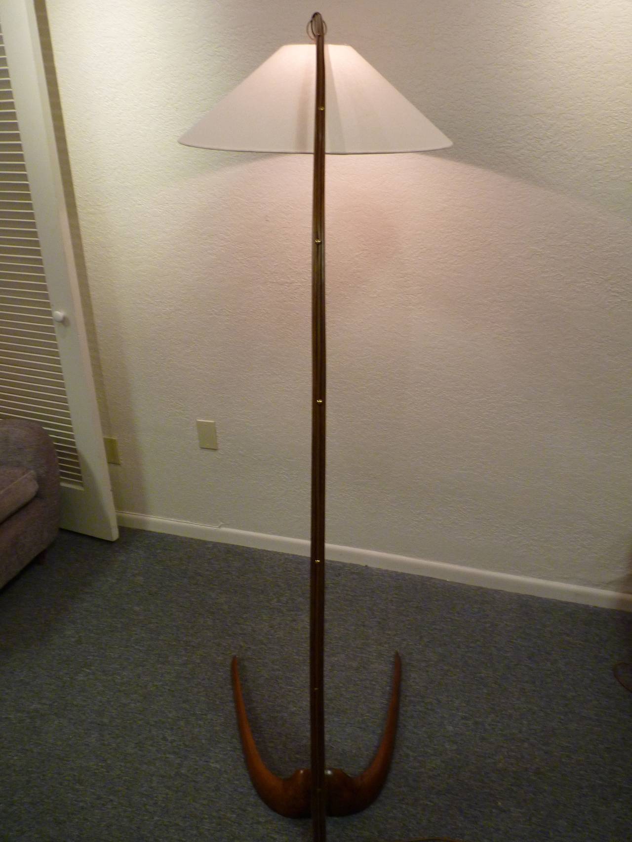 Italian Arc Floor Lamp in Walnut 4