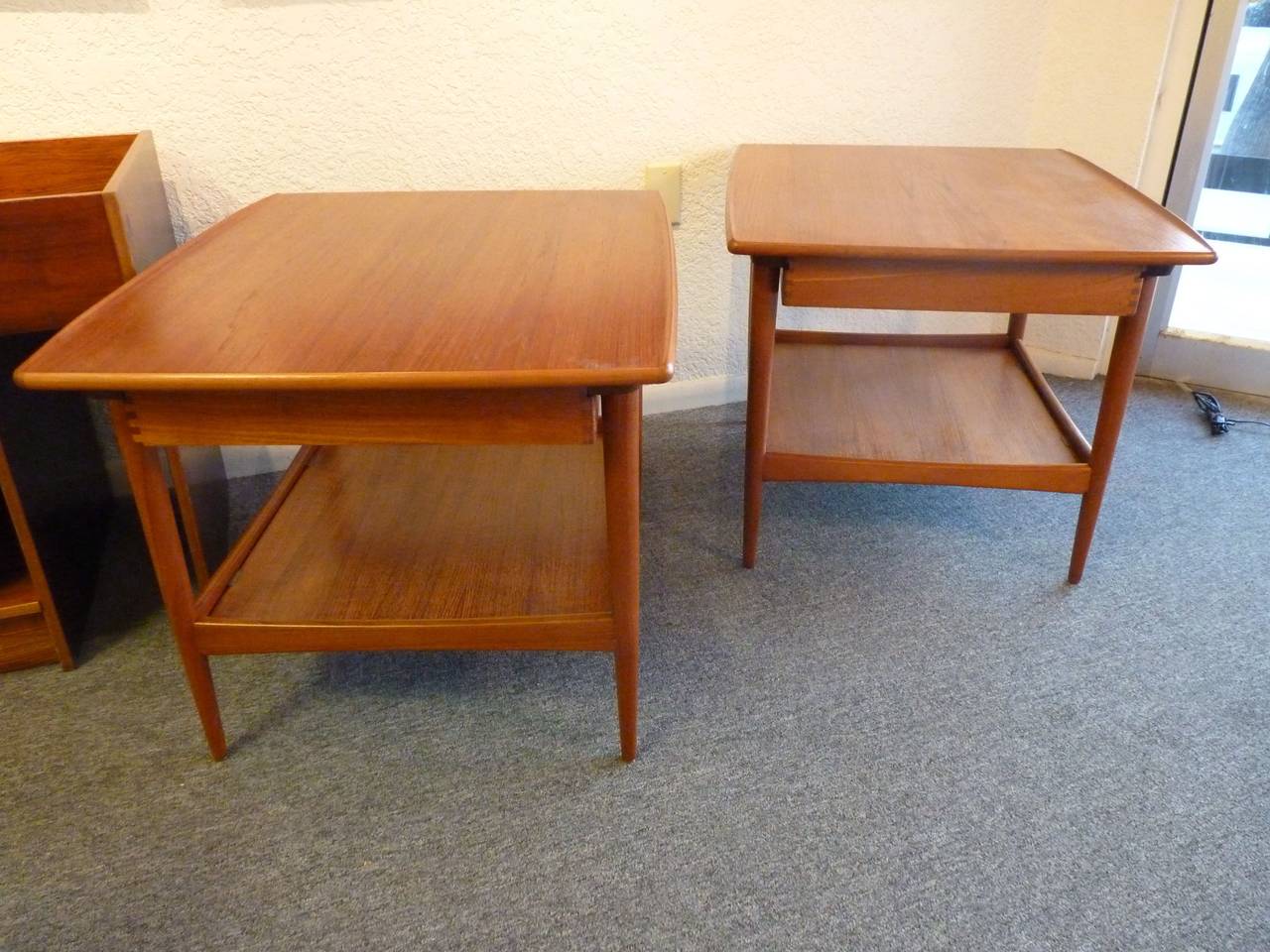 Pair of Danish Modern Side Tables by Moreddi In Excellent Condition In San Diego, CA