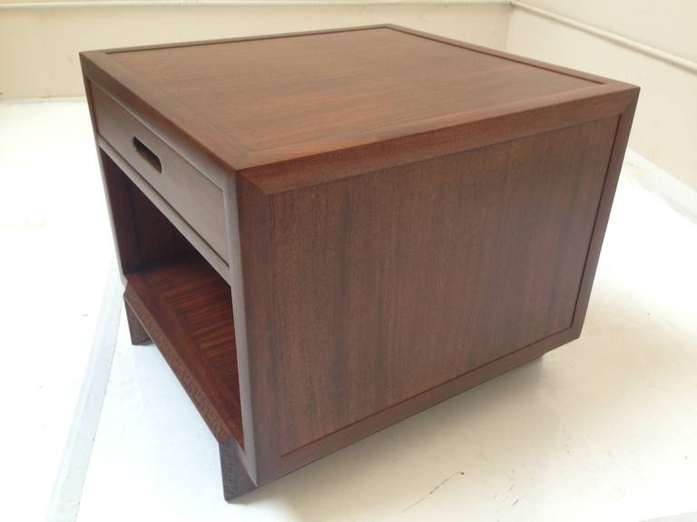 Taliesin Side Table by Frank Lloyd Wright In Excellent Condition In San Diego, CA