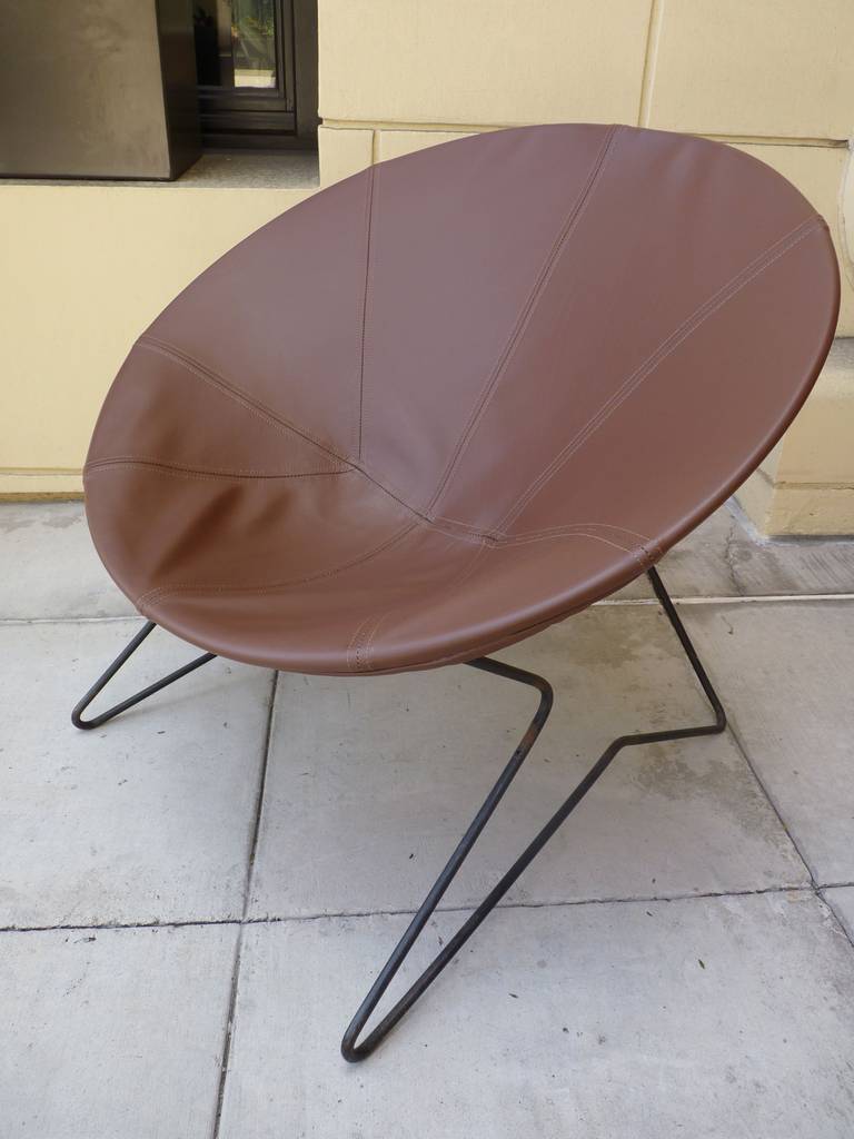 California Modern Hoop Lounge Chair in Iron with newly upholstered Italian leather sling c.1960's. Iron base is in nice original condition with minimal patina.