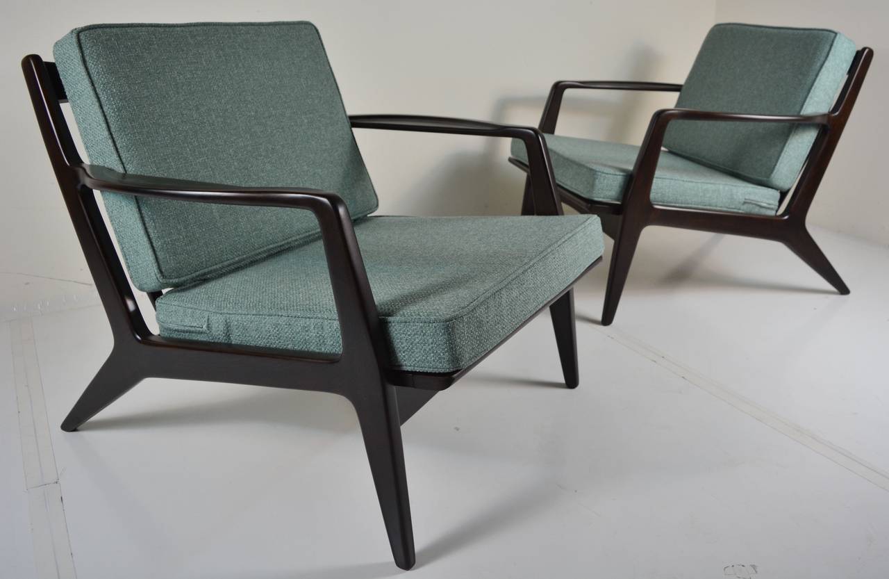 Pair of Restored Lounge Chairs by Ib Kofod-Larsen In Excellent Condition In San Diego, CA
