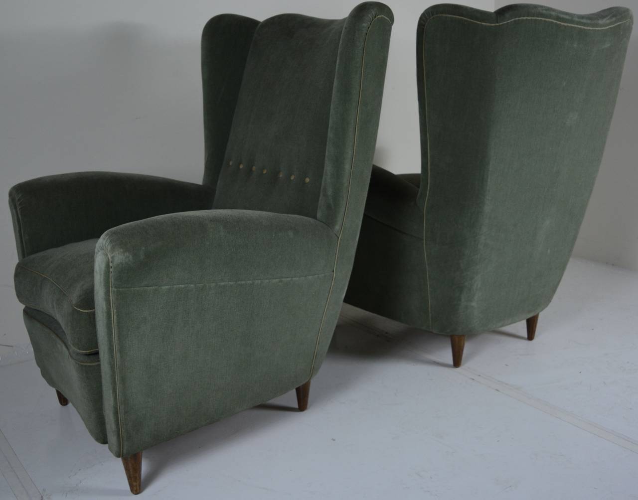Pair of Italian Wingback Lounge Chairs in Original Olive Mohair, circa 1940s In Good Condition In San Diego, CA