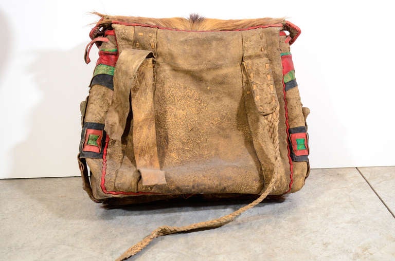 20th Century Pair of Antique Tibetan Saddle Bags For Sale