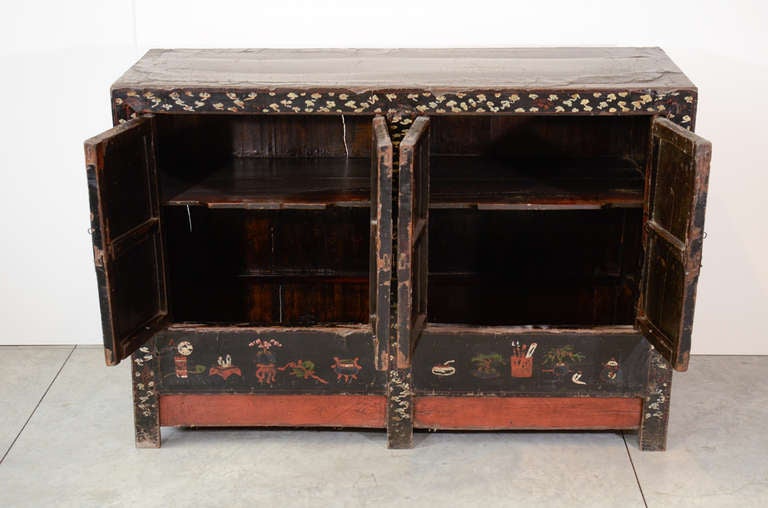 Early 19th Century Chinese Painted Double Cabinet For Sale 1