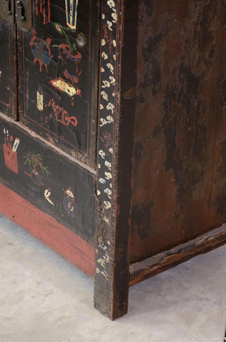 Early 19th Century Chinese Painted Double Cabinet For Sale 2