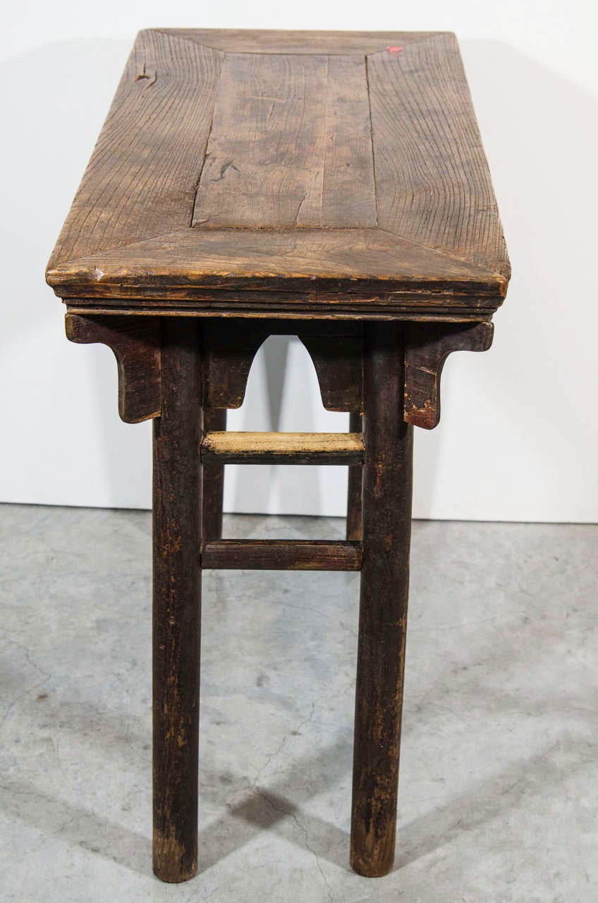 Wine Table with Beautiful Patina In Good Condition For Sale In New York, NY