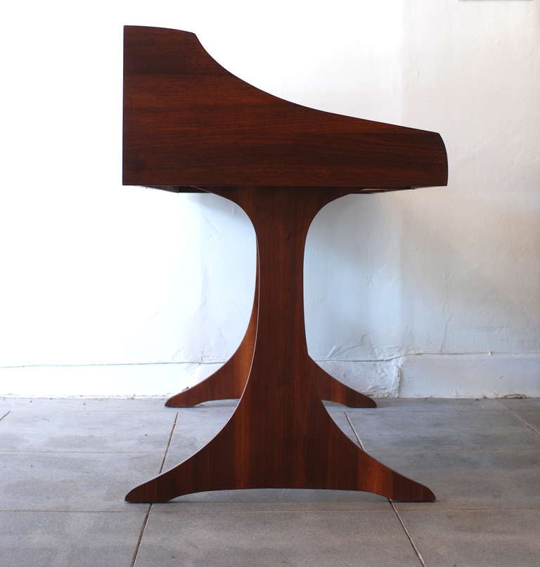 kroehler desk