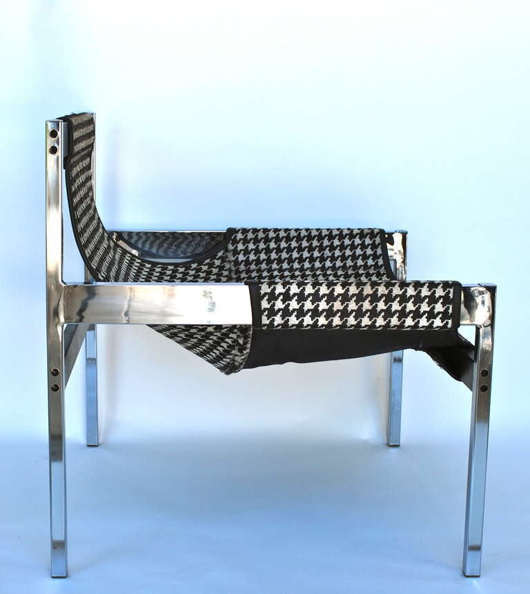 Houndstooth Sling Lounge Chair  by Jerry Johnson In Excellent Condition In Palm Springs, CA