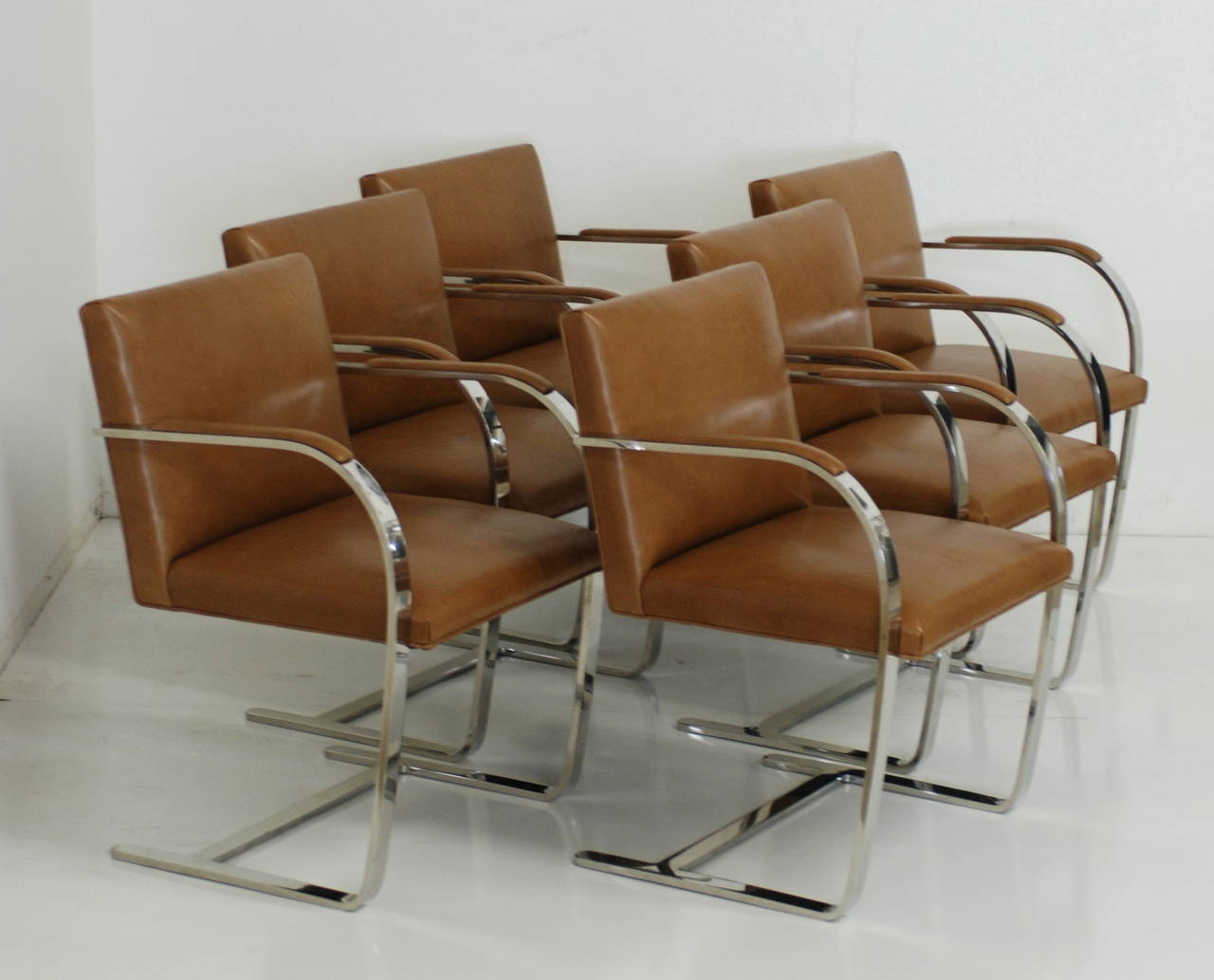 Mid-Century Modern Set of Six Classic Flat Bar Ludwig Mies van der Rohe Brno Chairs by Knoll