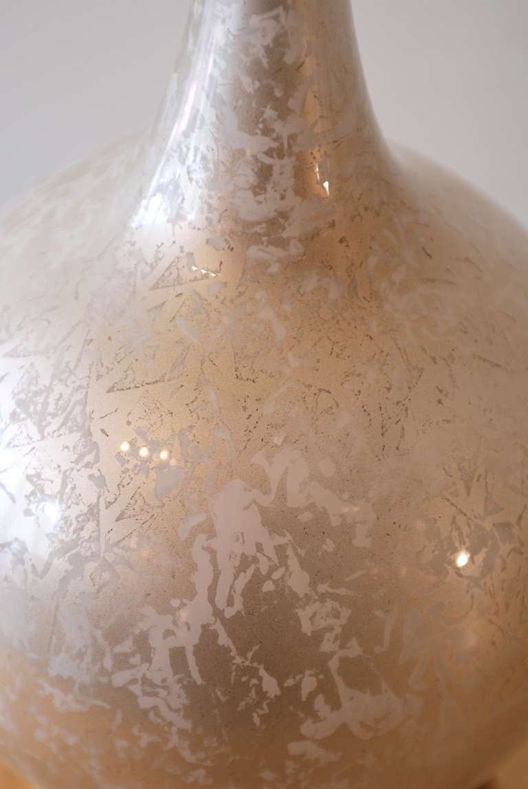 Pair of White and Gold Crackle Glass Table Lamps 4