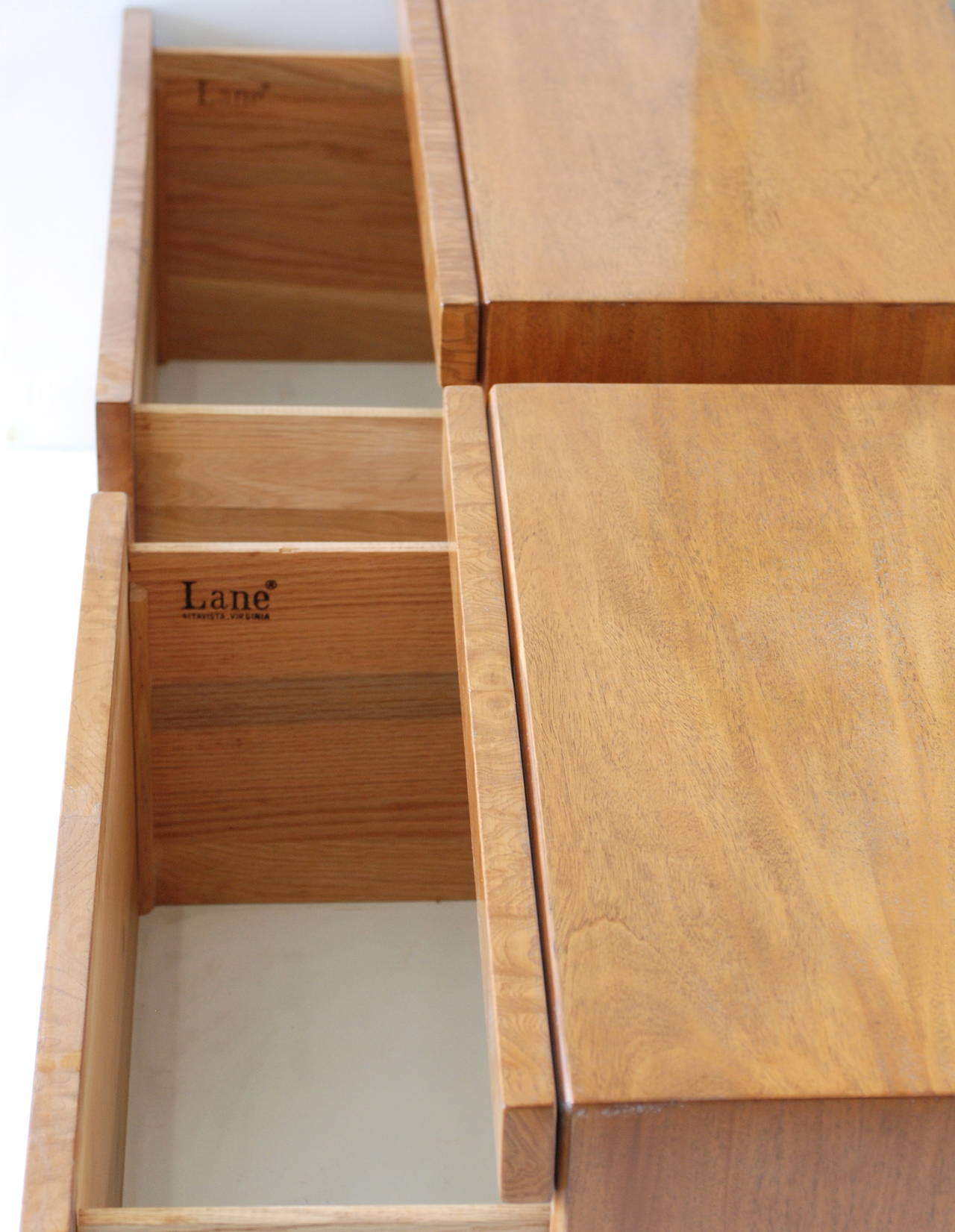 Pair of Milo Baughman for Lane Olive Burl Nightstands 3