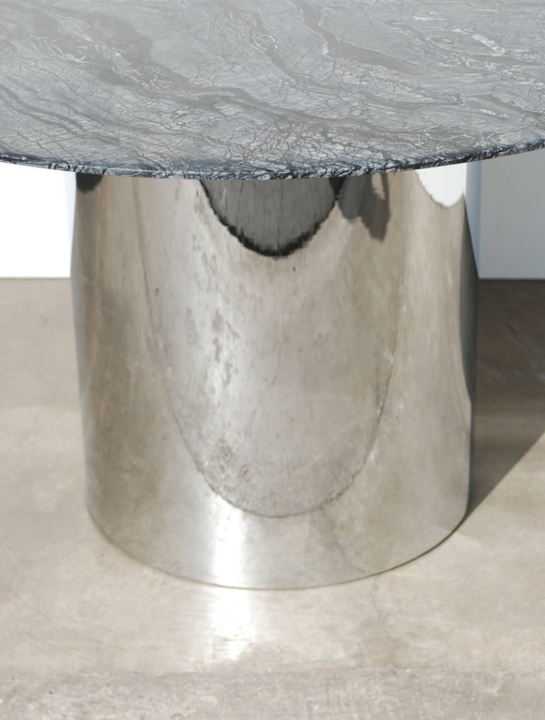Knoll Table Drum Base with Black Kenya Marble Top In Excellent Condition In Palm Springs, CA