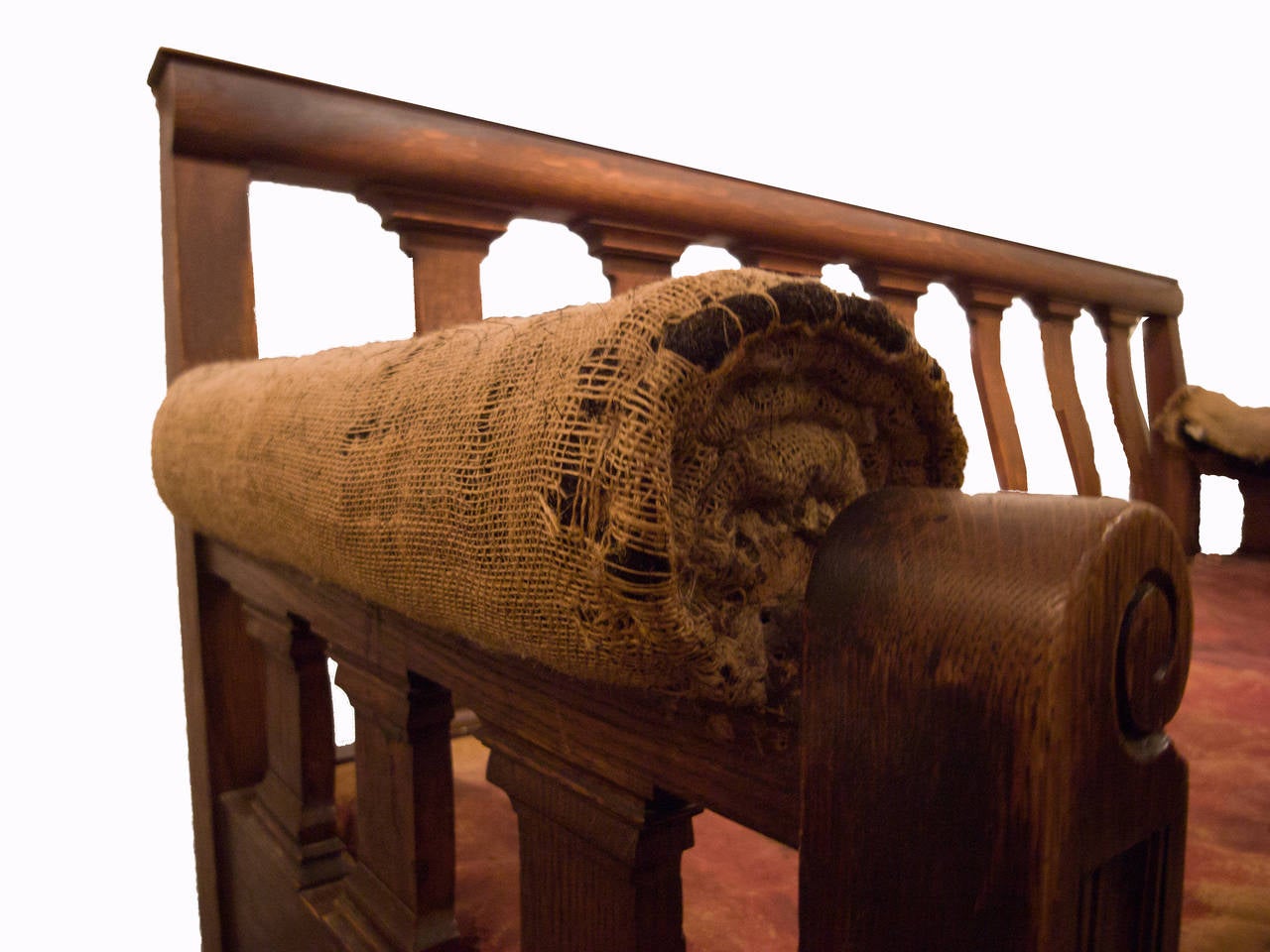 English Oak and Leather Bench, circa 1860 For Sale 1