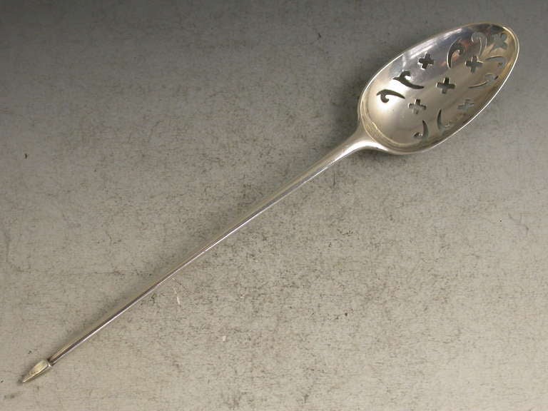 18th Century and Earlier George II Rococo Silver 'Fancy-Back' Mote Spoon 