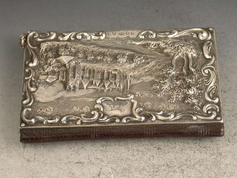 Rare Victorian Silver 'Dryburgh Abbey & Abbotsford House' Aide Memoire  In Excellent Condition In Sittingbourne, Kent