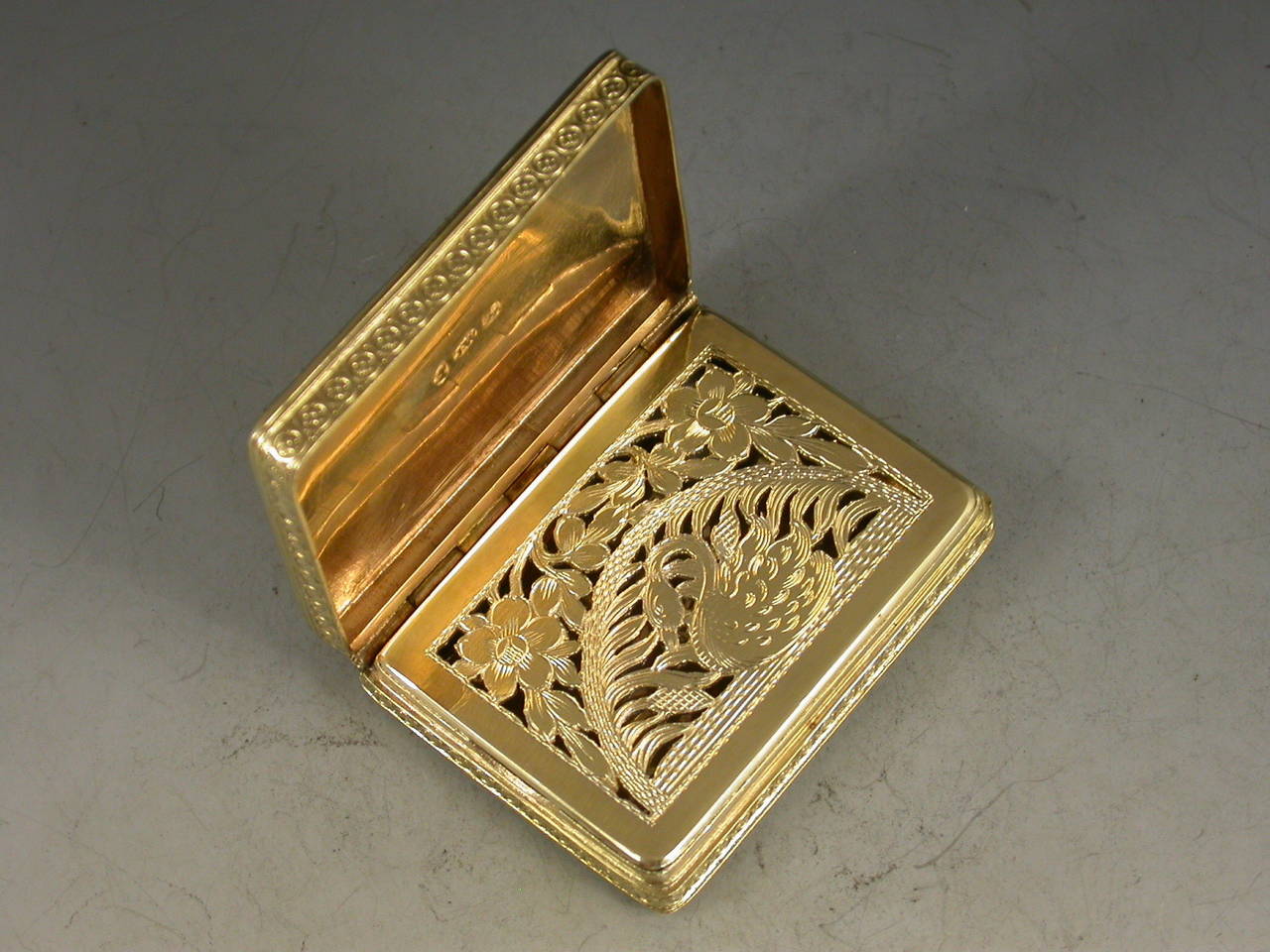 George III Silver Gilt 'Shepherd Boy' Vinaigrette Box with Swan Decorated Grille 1