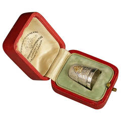 Antique George V Cased Silver and Gold Commemorative Coronation Thimble