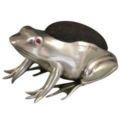 Edwardian Novelty Silver Frog Pin Cushion