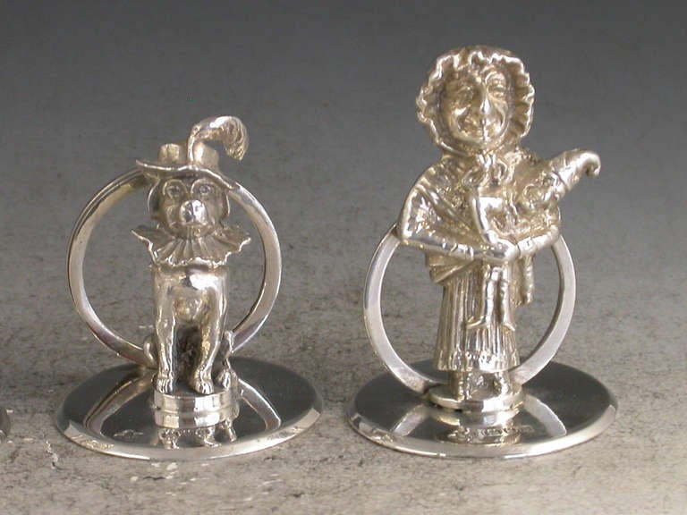 Rare Set 3 Edwardian Silver Menu Holders 'Mr Punch, Judy & Dog Toby' In Excellent Condition In Sittingbourne, Kent