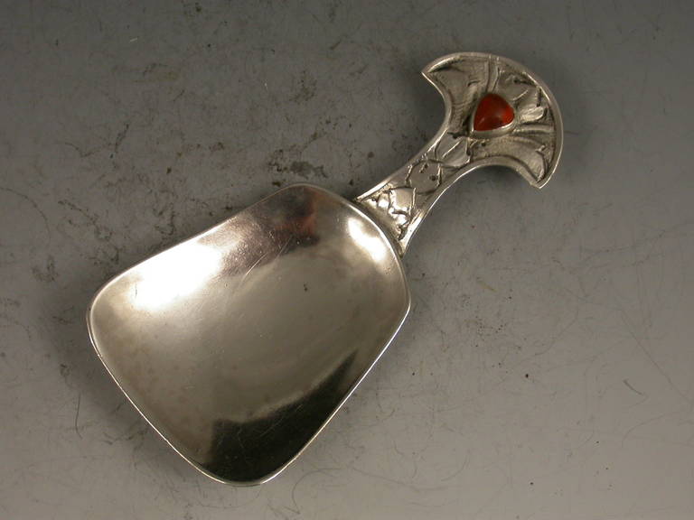 Early 20th Century Arts & Crafts Silver Caddy Spoon In Good Condition In Sittingbourne, Kent