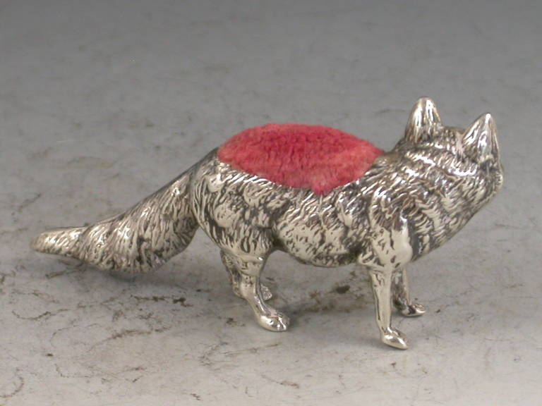 Edwardian Novelty Silver Fox Pin Cushion 3
