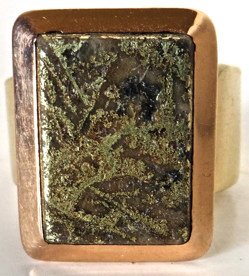 19th Century Gold Quartz Ring For Sale 4