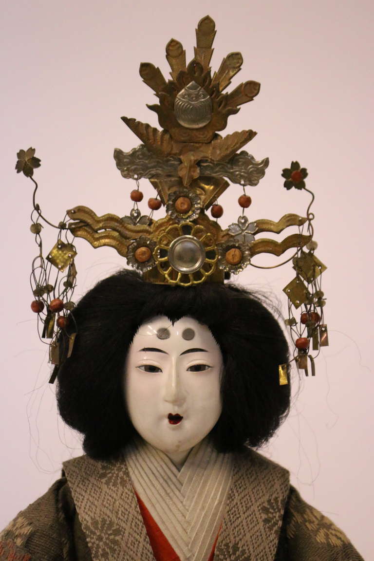 XIXe siècle Poupées d'empereur et d'impératrice japonaise Hina de la période Gofun Meiji, datant d'environ 1868 en vente