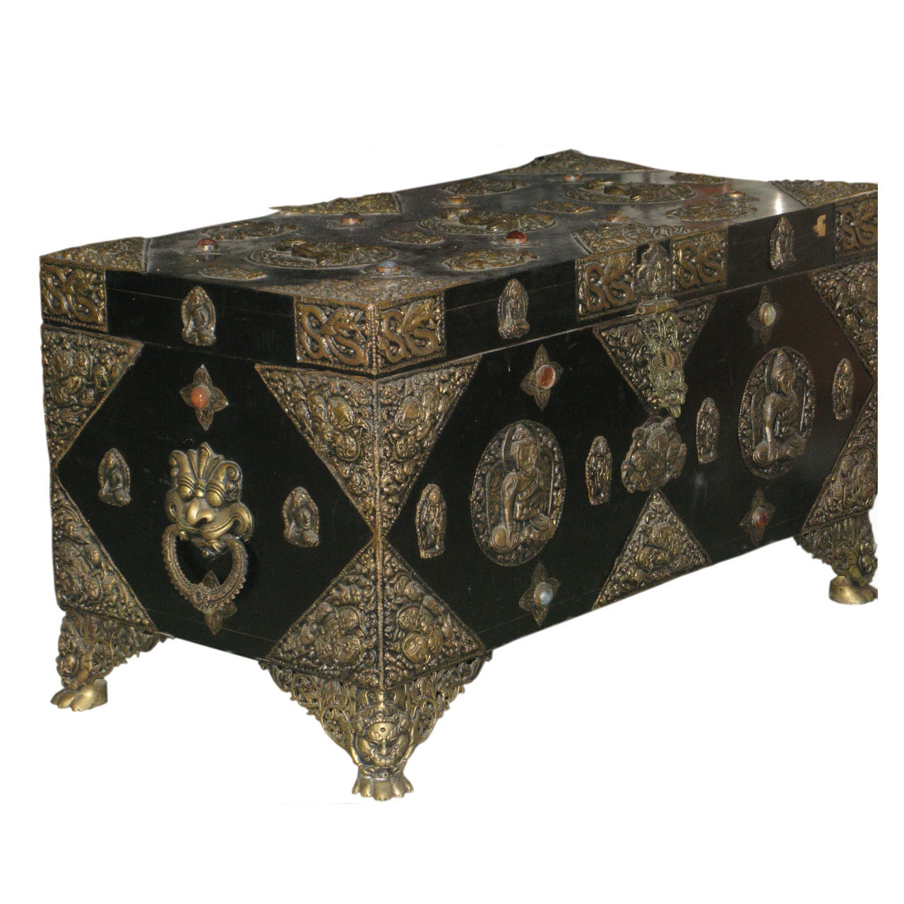 Maharaja Jewelry Trunk, Decorated with Buddhas & Jewels with Provenance For Sale