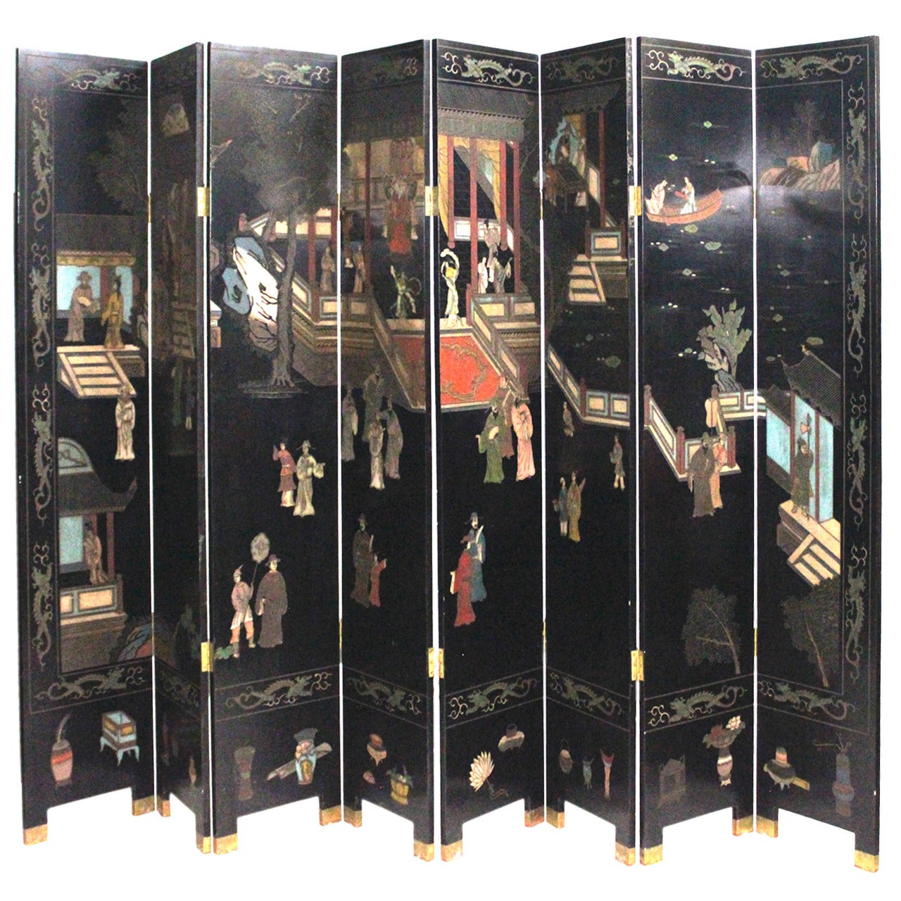 Lovely Chinoiserie Parcel Gilt Lacquered Eight Panel Screen For Sale