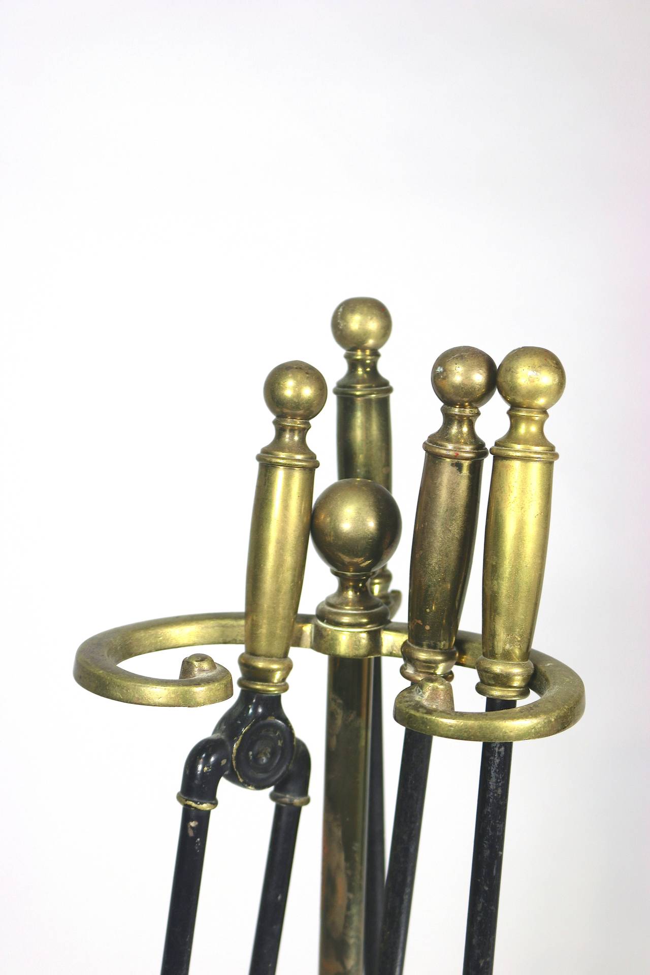 Set of American Brass and Steel Ball-Top Fire Tools on Stand, 19th Century In Good Condition For Sale In West Palm Beach, FL