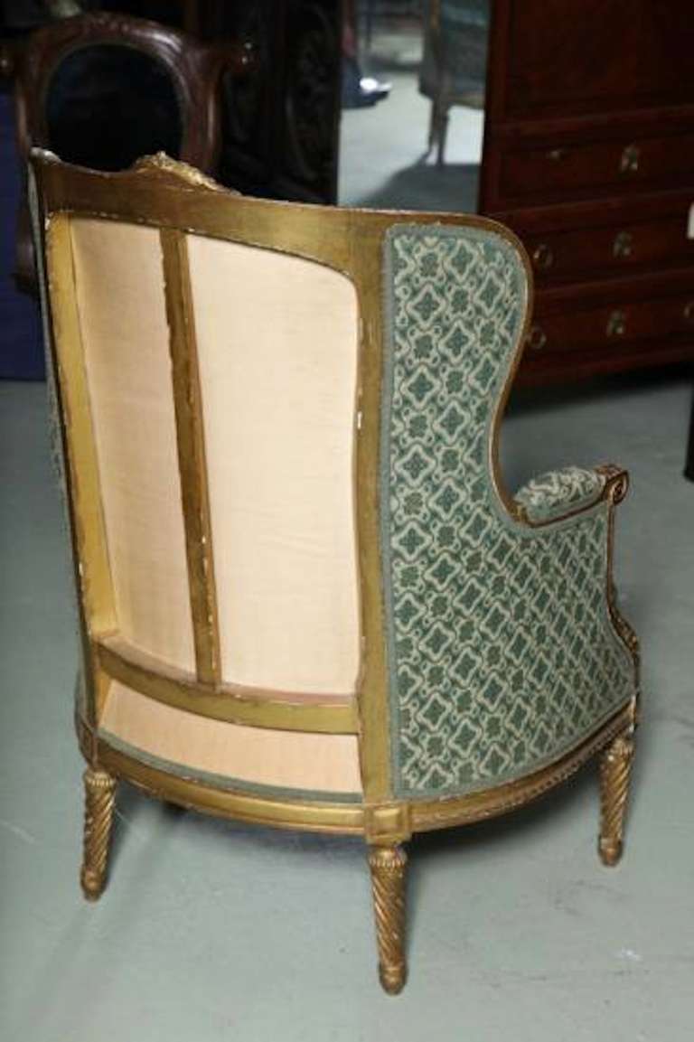 Vanderbilt Marble House Pair of Louis XVI, French Giltwood Bergère Armchairs For Sale 4