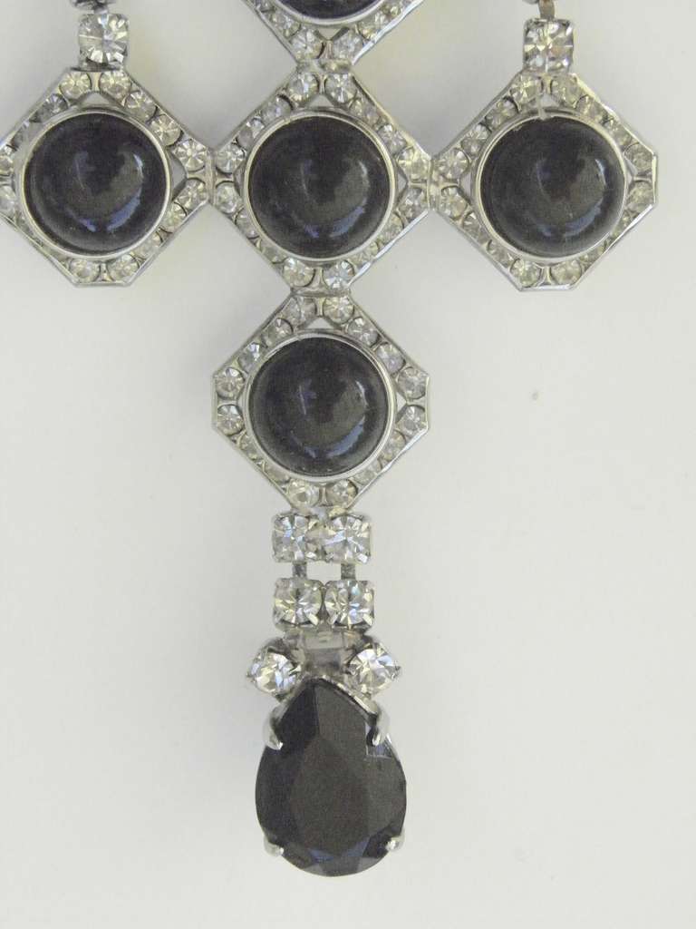 1940s Runway Pair Onyx Diamente Sterling Chandelier Earrings In Good Condition For Sale In West Palm Beach, FL