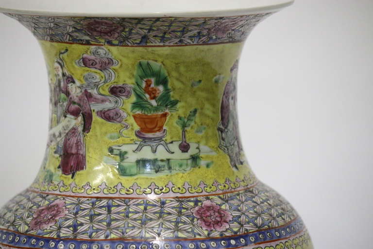 Massive Imperial Style Palatial Yellow Chinese Porcelain Vases 19th century For Sale 4