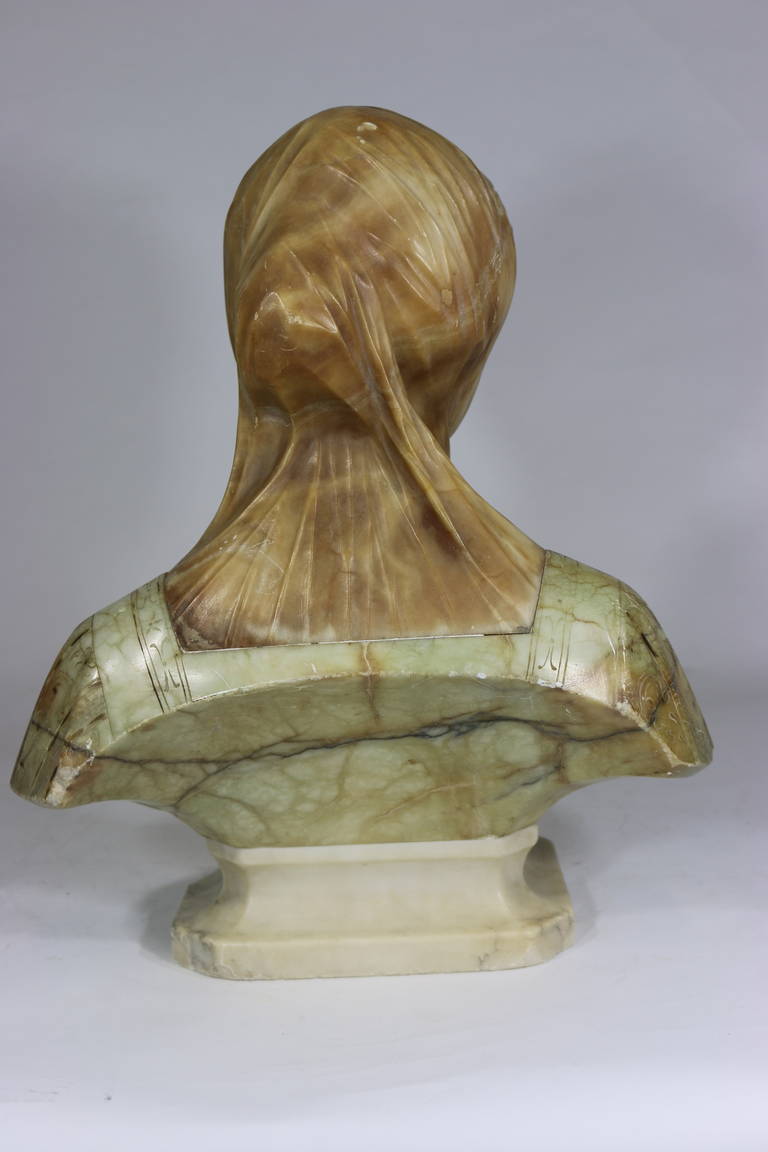 19th Century Italian Bust of Dante’s Beatrice Marble and Alabaster For Sale 3