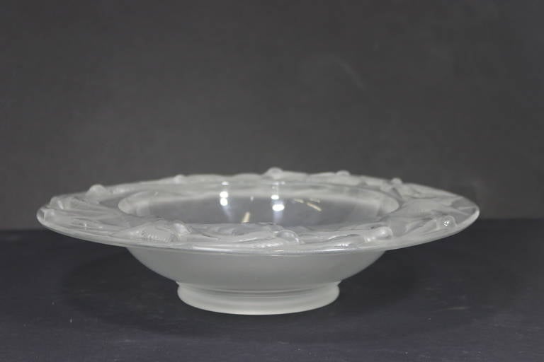 Art Deco Beautiful Lalique Style Large Crystal Bowl with Flying Swallows in High Relief For Sale