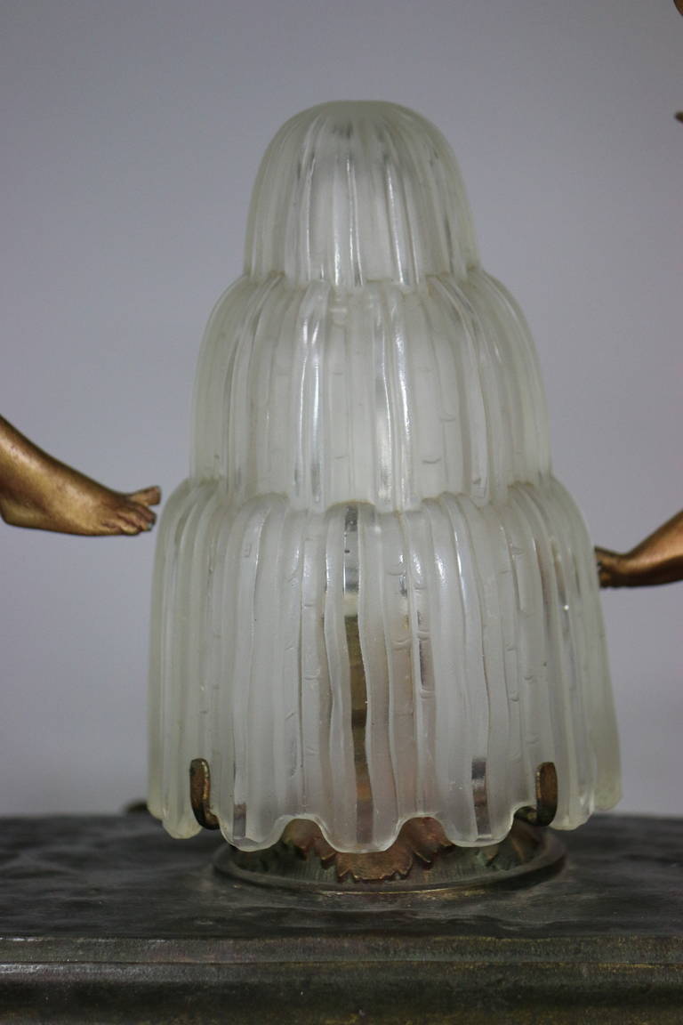 French Art Deco Signed Figural Dancing Ladies Lamp Original Flame Shade Fondeur Mark For Sale