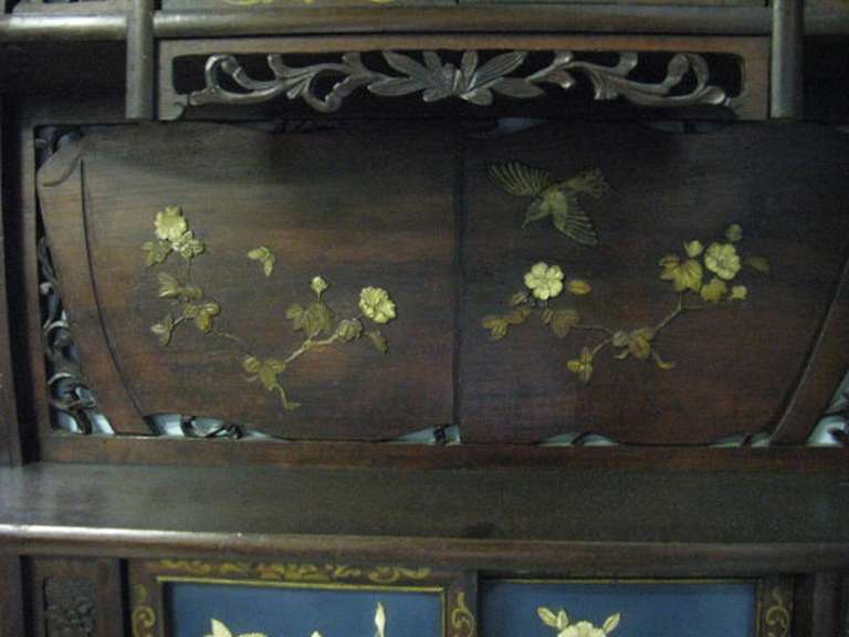 Important Japanese Etagere Display Cabinet Inlay Design, 19th Century For Sale 3