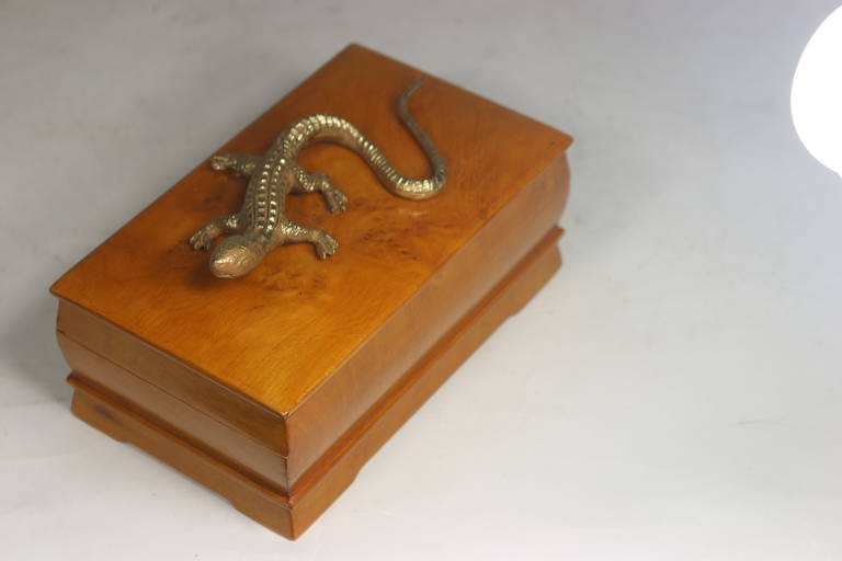 Scandinavian Modern Swedish Elm Burl Box with Gecko Embellishment For Sale