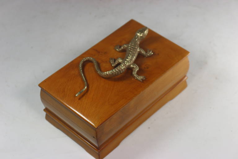 Swedish Elm Burl Box with Gecko Embellishment For Sale 2