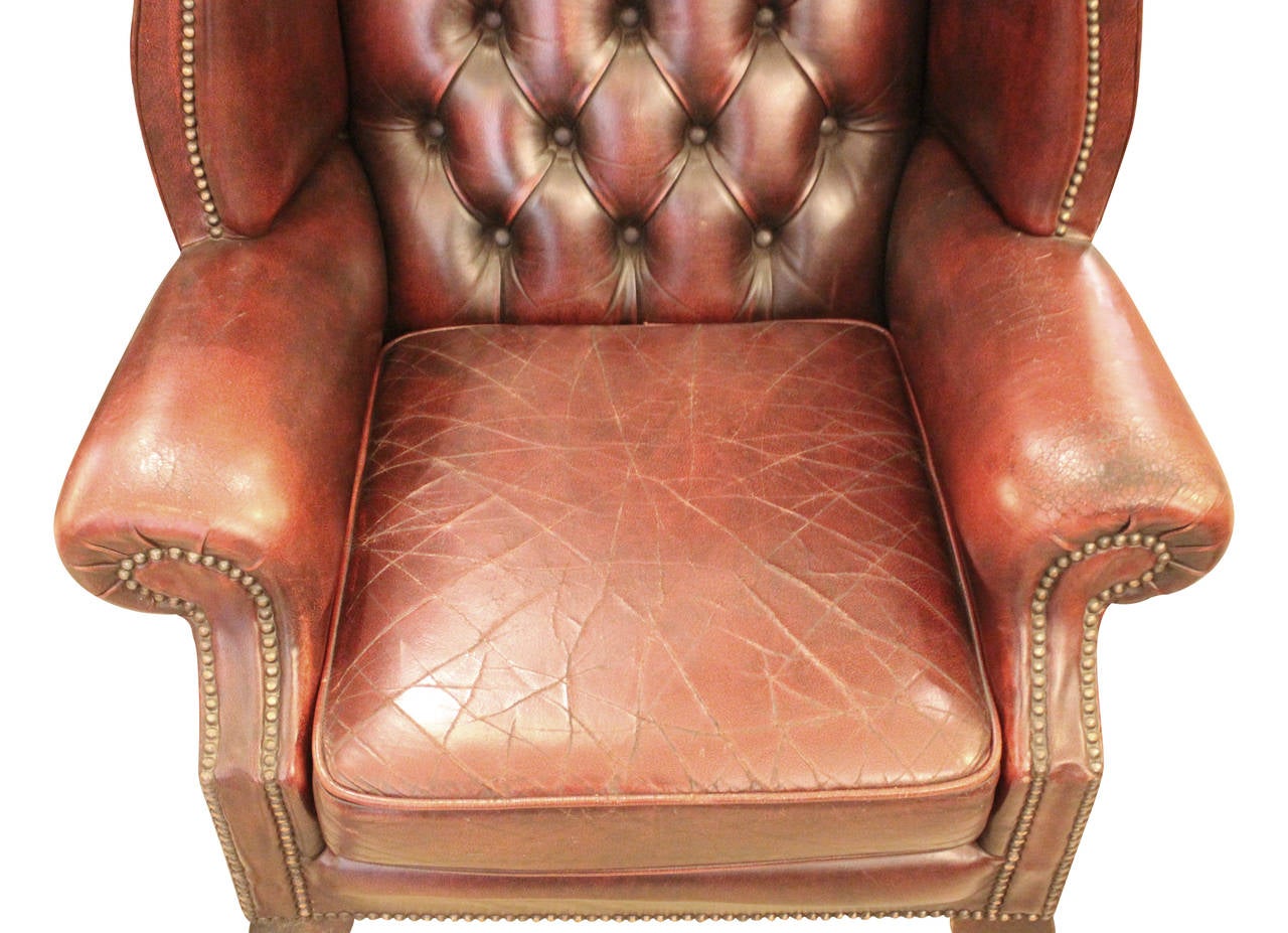 Pair of English Tufted Wingback Leather Chairs with Claw Feet, 1980s In Excellent Condition In New York, NY