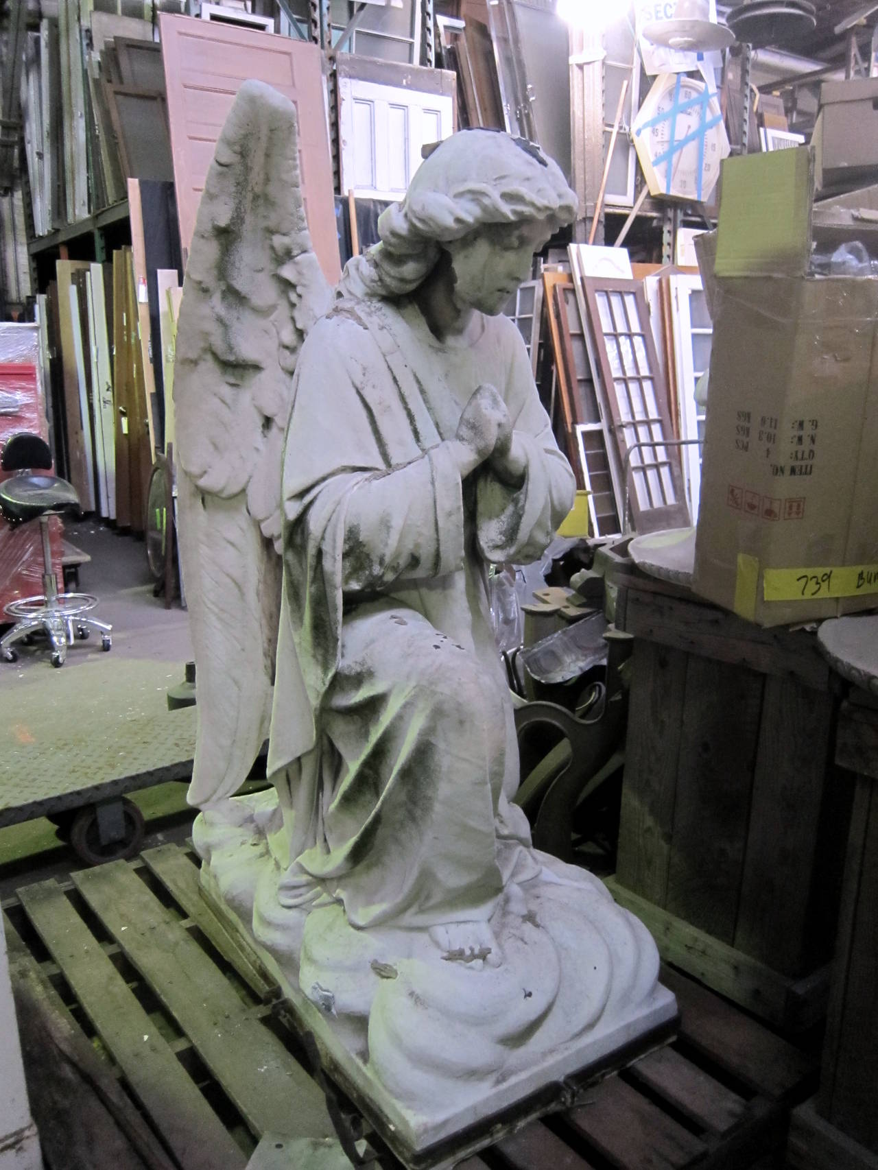 1800s Pair of White Hand-Carved Life-Size Marble Gothic Ecclesiastical Angels In Excellent Condition In New York, NY
