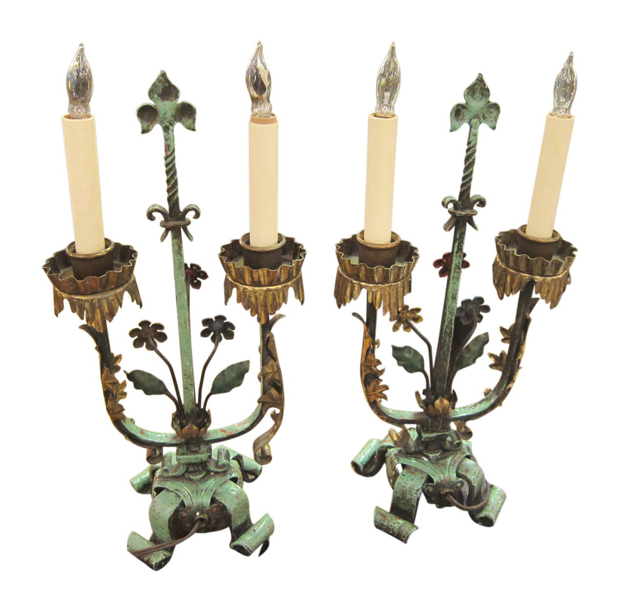 1920s Pair of Painted Floral Hand-Wrought Iron and Bronze Table Lamps 2