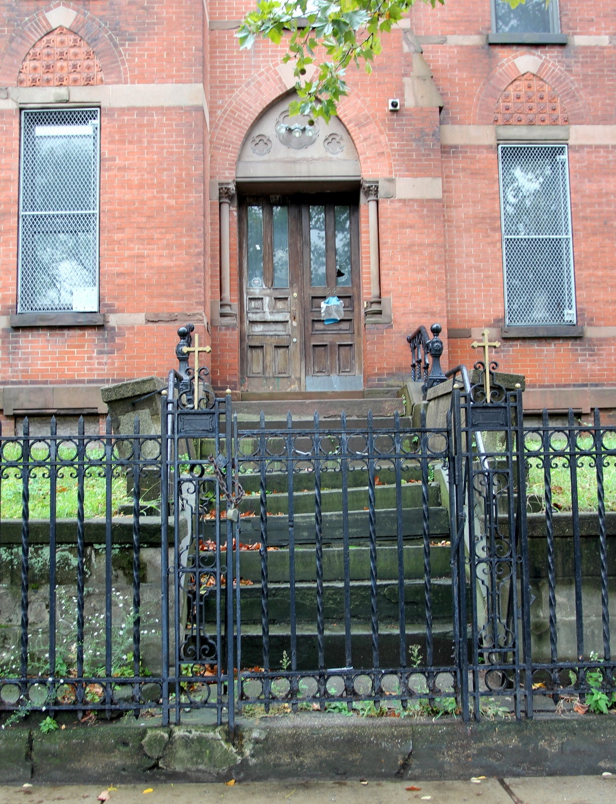 1880s Church Cast Iron Fencing, Gates and Posts from Pacific St. in Brooklyn, Ny 2