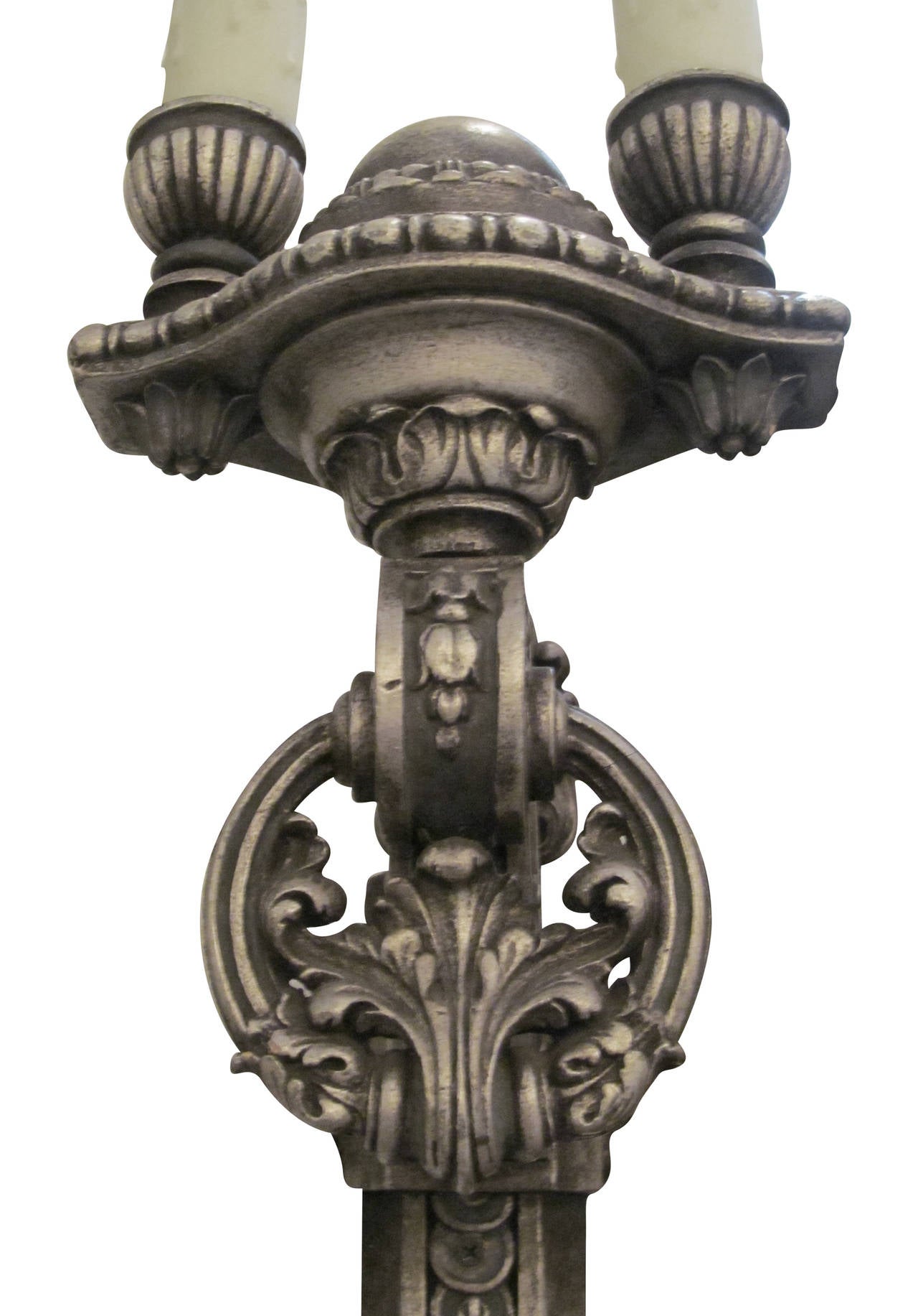1900s Pair of Carved Wood Double-Arm Sconces In Excellent Condition In New York, NY
