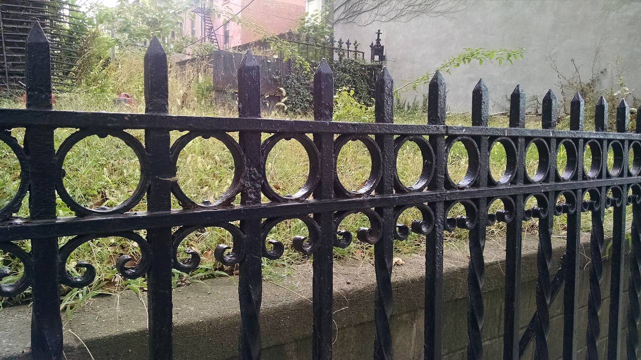 1880s Church Cast Iron Fencing, Gates and Posts from Pacific St. in Brooklyn, Ny In Excellent Condition In New York, NY